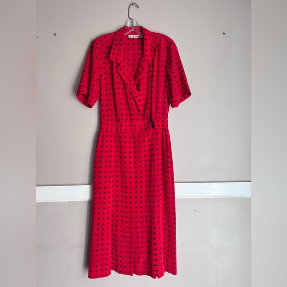 Liz Claiborne Red Midi Dress with Black Accents Size 10 - Picture 5 of 7